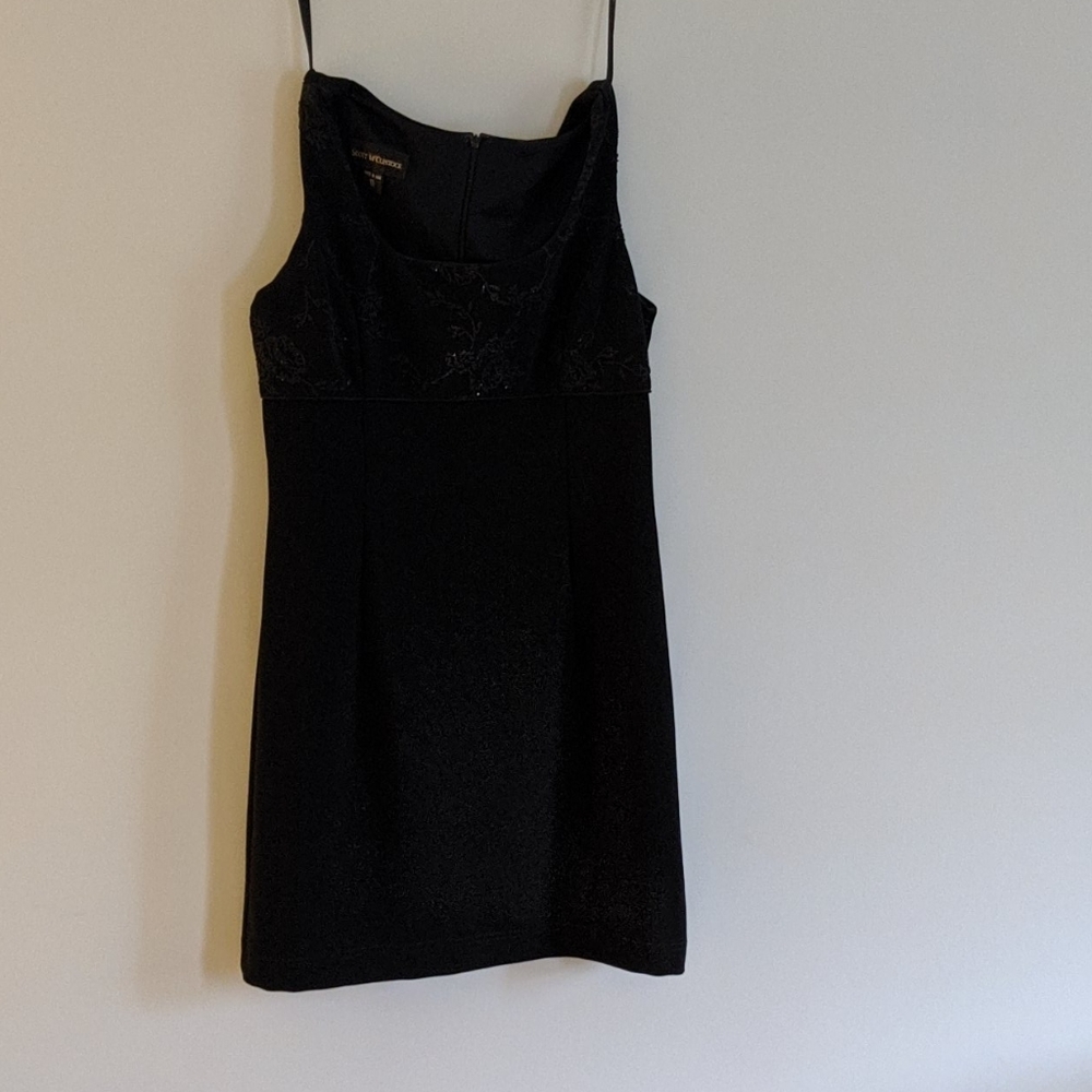 Sleeveless black dress